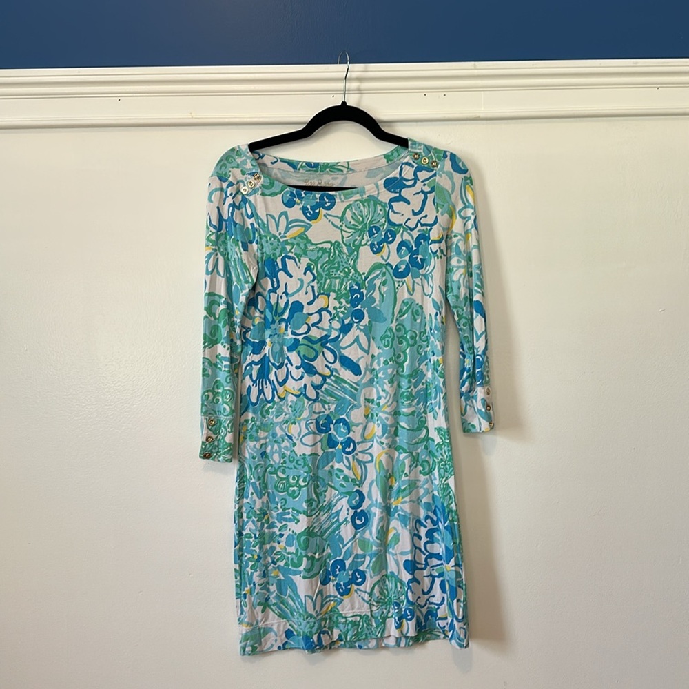 Lilly Pulitzer incredibly soft T-shirt dress with long sleeves and crewneck